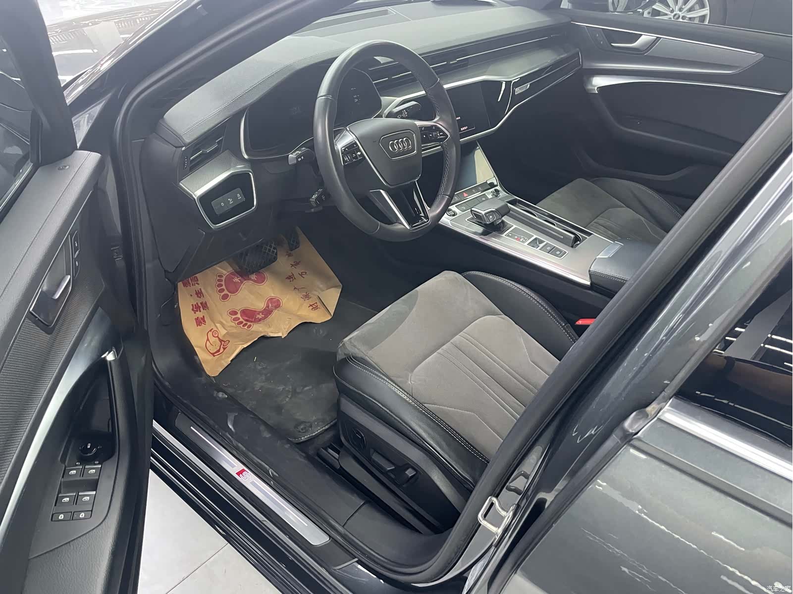 Audi A6L, 2022 7