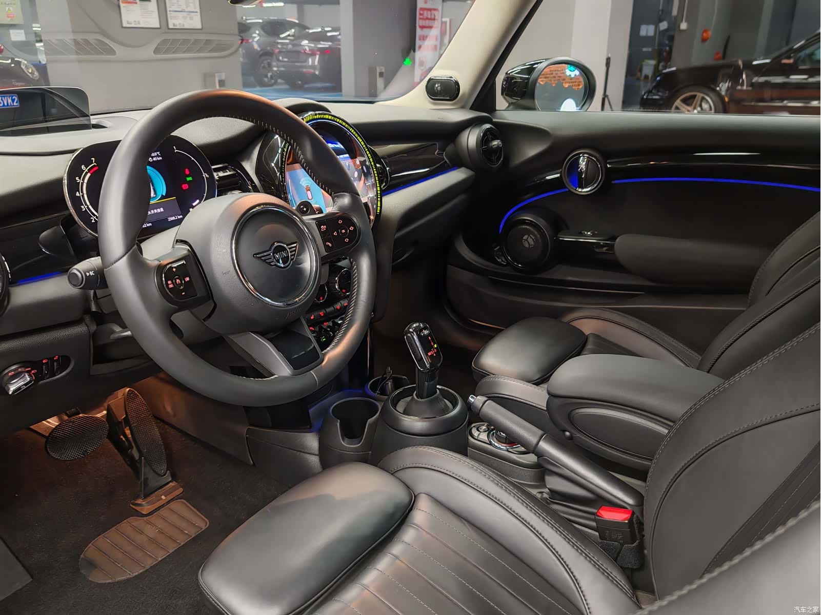 Mini Cooper, 2022 11