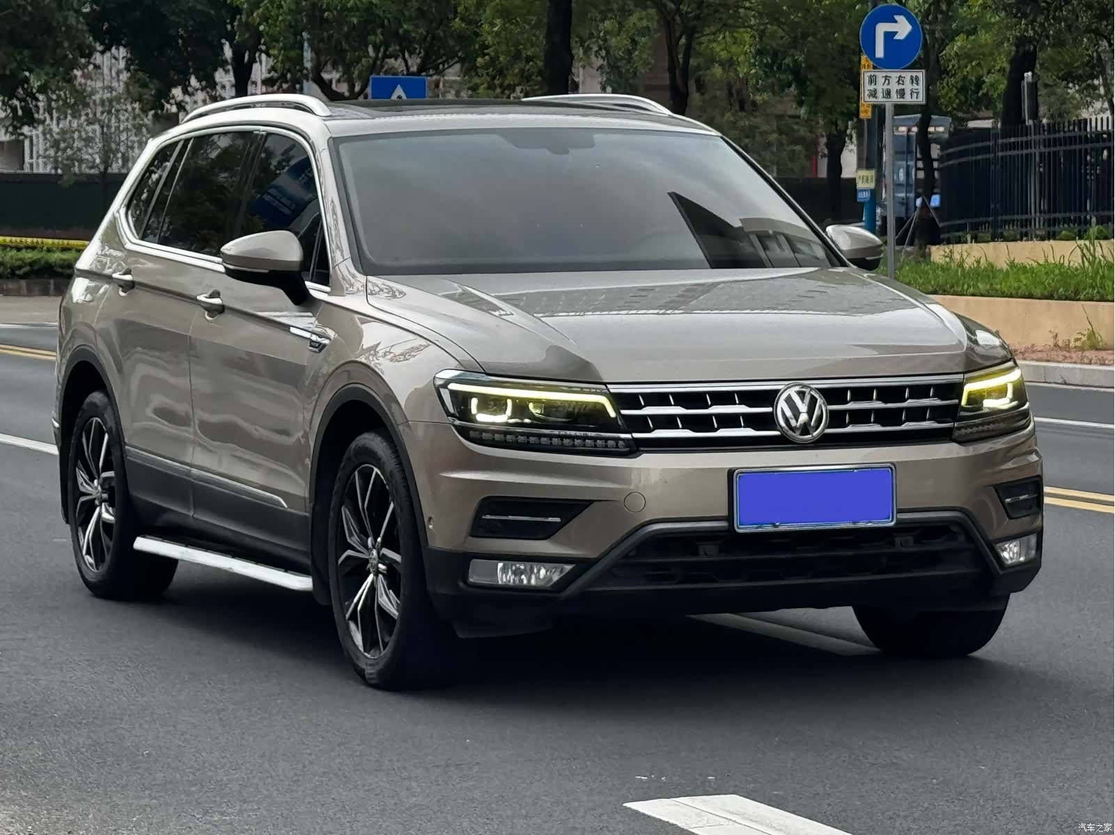Volkswagen Tiguan L, 2017 3