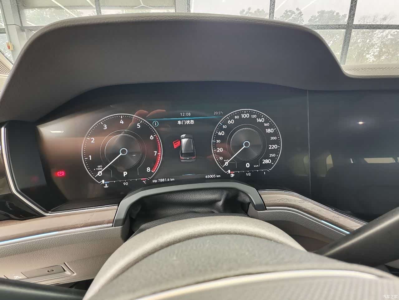 Volkswagen Touareg, 2021 13