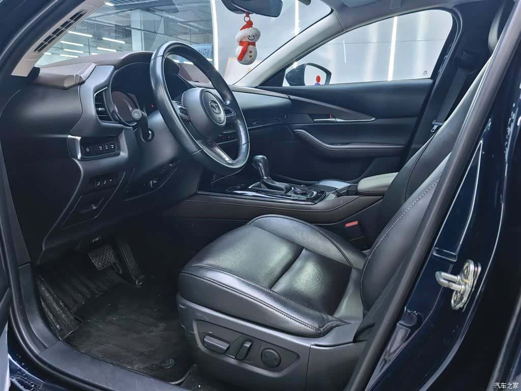 Mazda CX-30, 2022 6