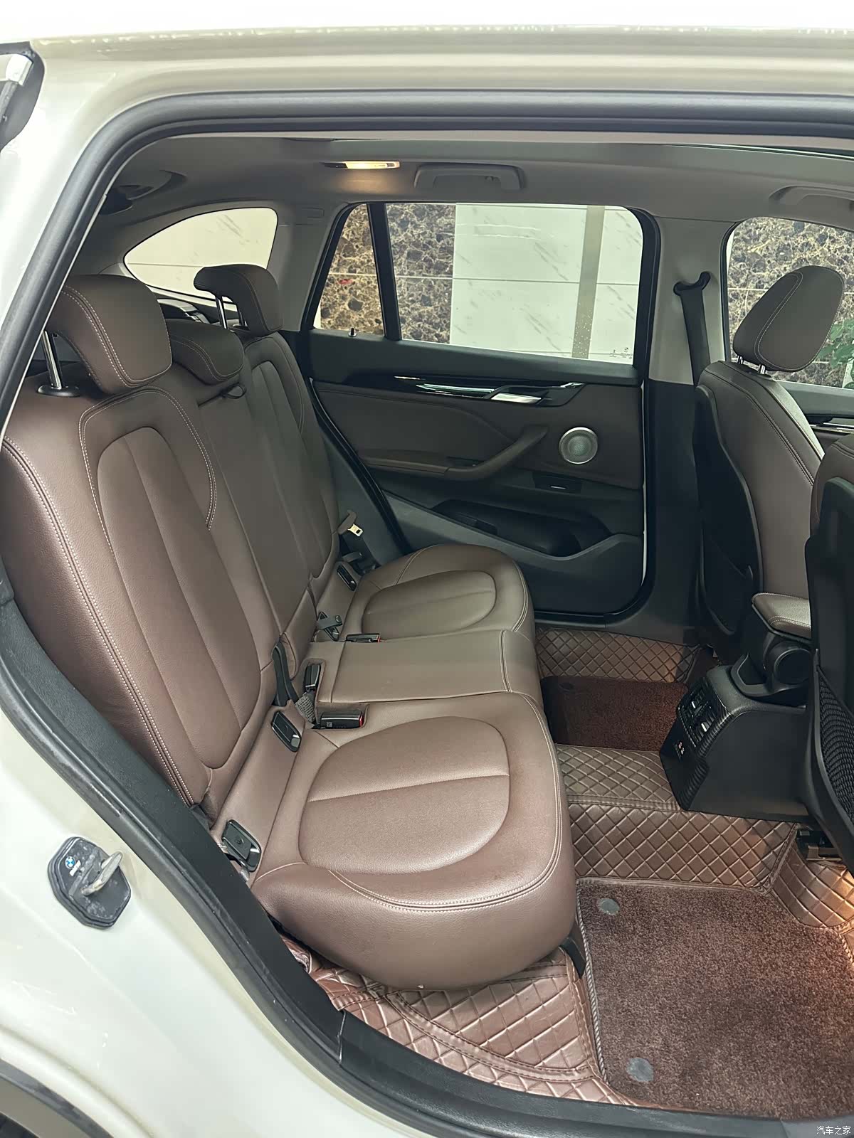BMW X1, 2021 12