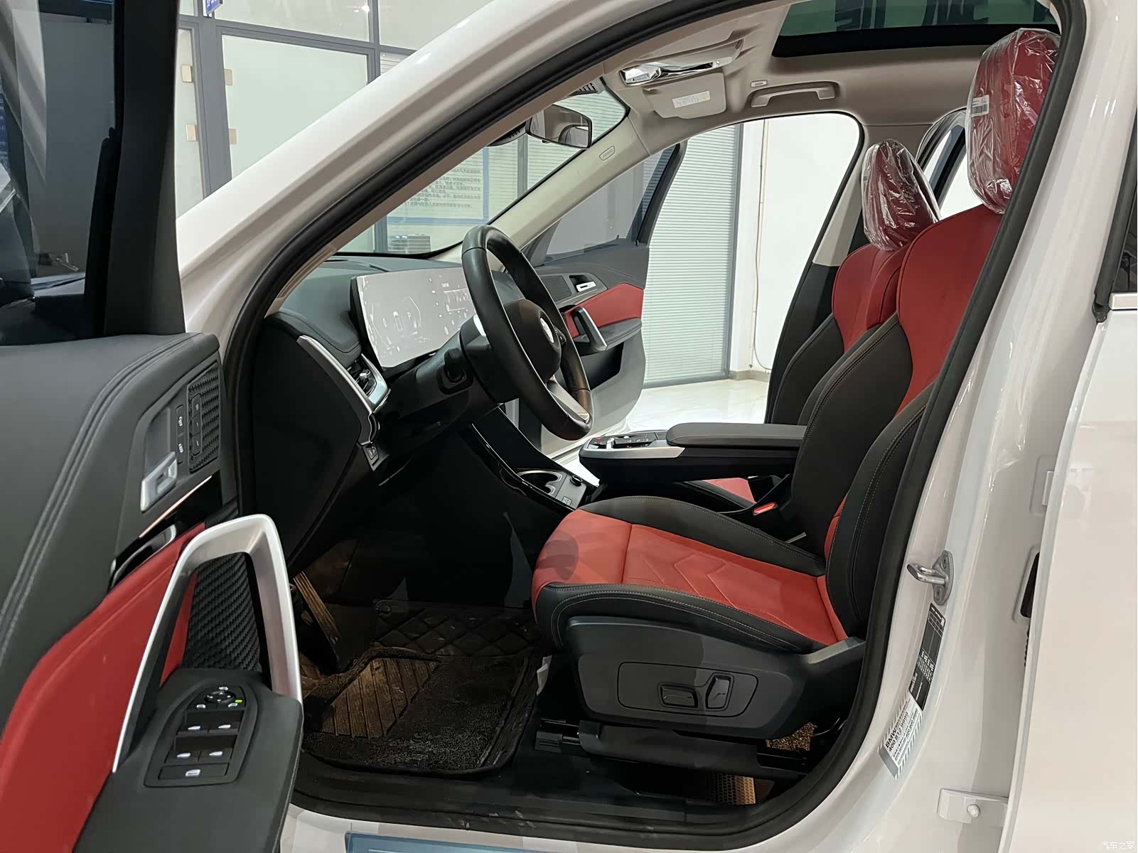 BMW X1, 2024 8