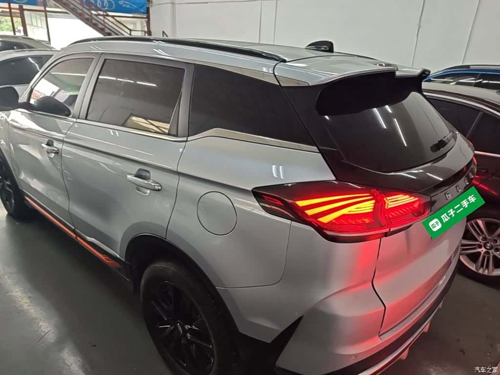 Geely Boyue, 2022 все фото