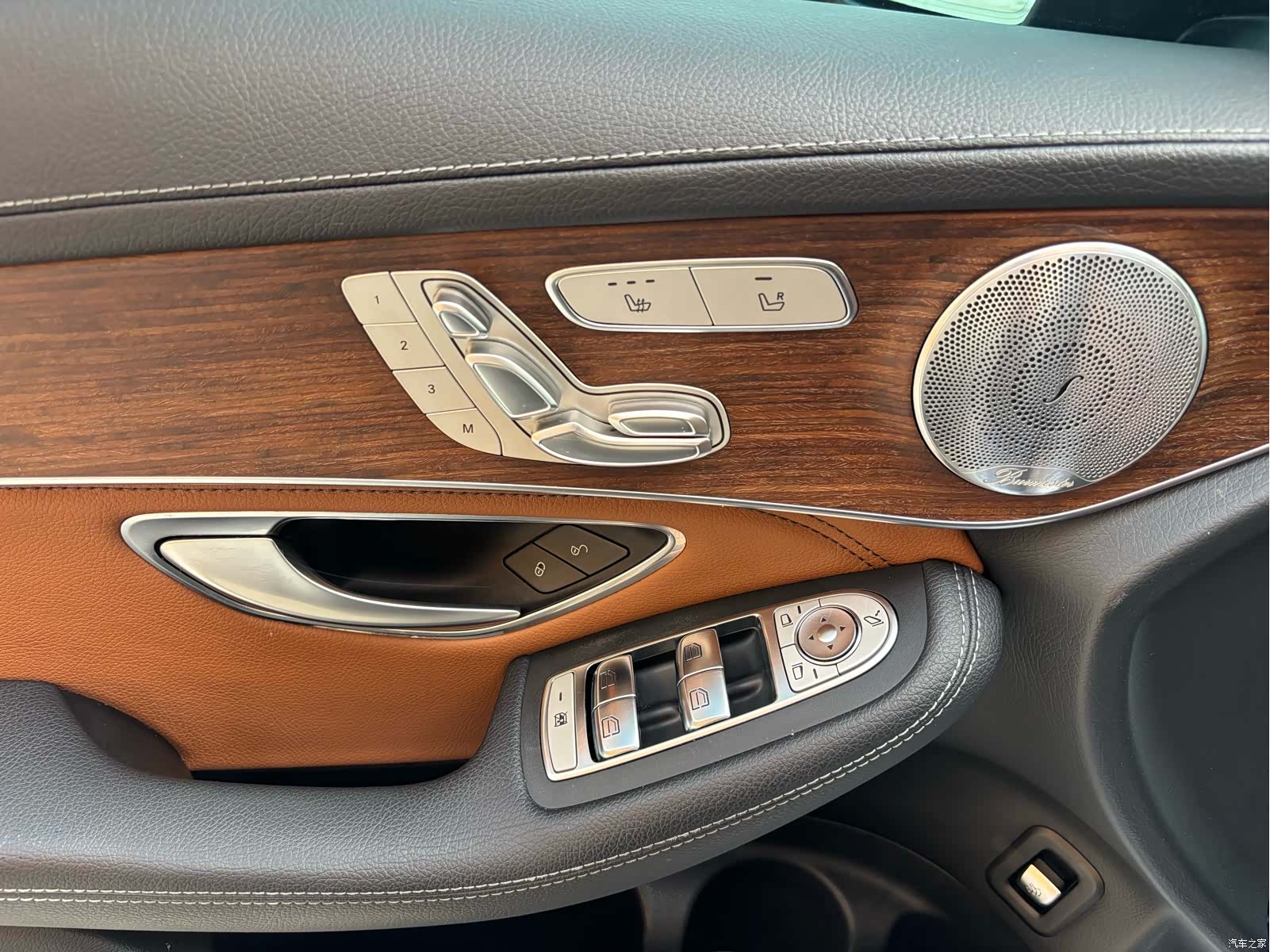 Mercedes-Benz GLC, 2020 33