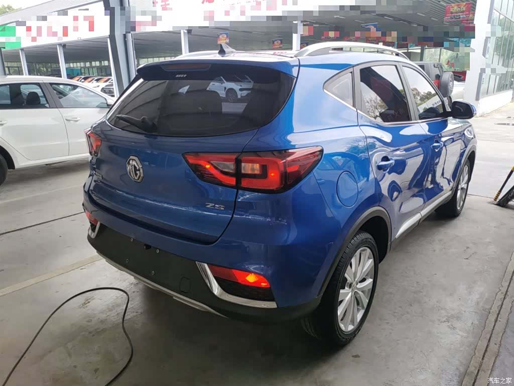 MG ZS, 2017 7