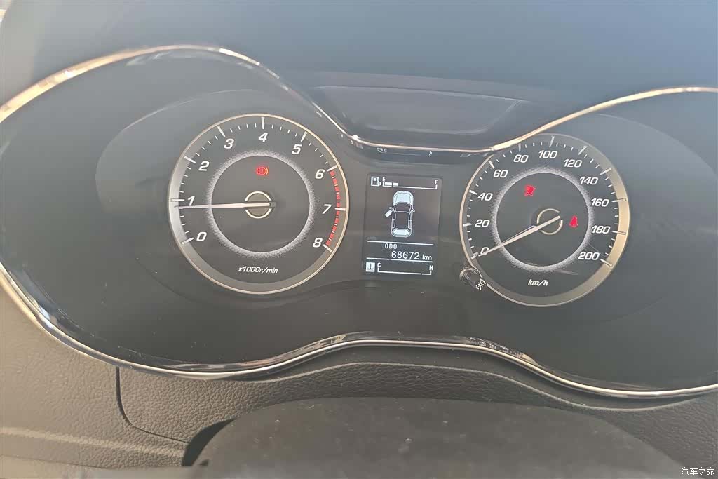 Wuling 560, 2016 14