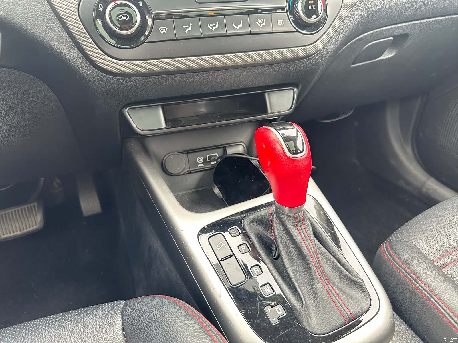 Kia KX3, 2016 19