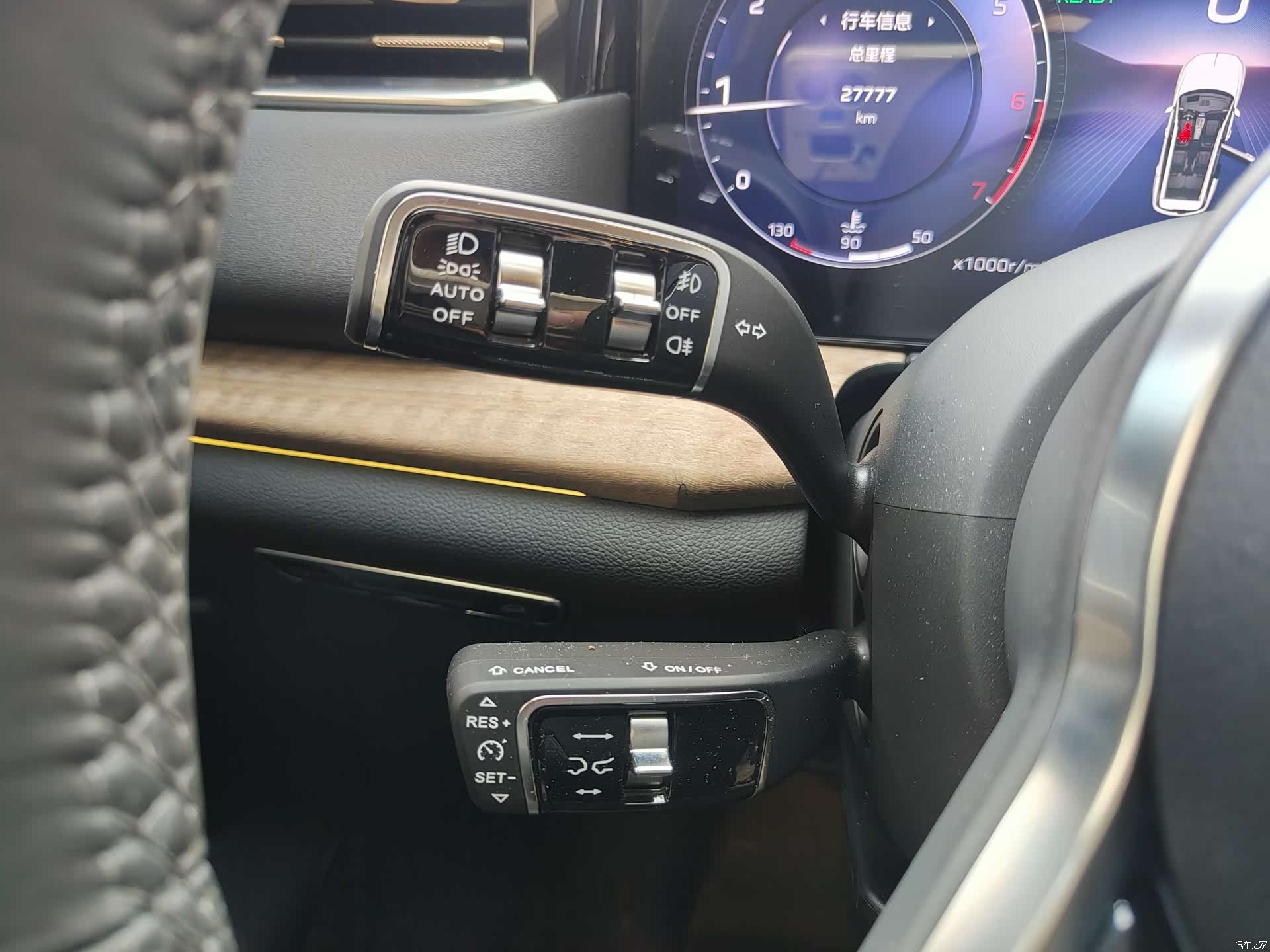 Hongqi HS7, 2025 21