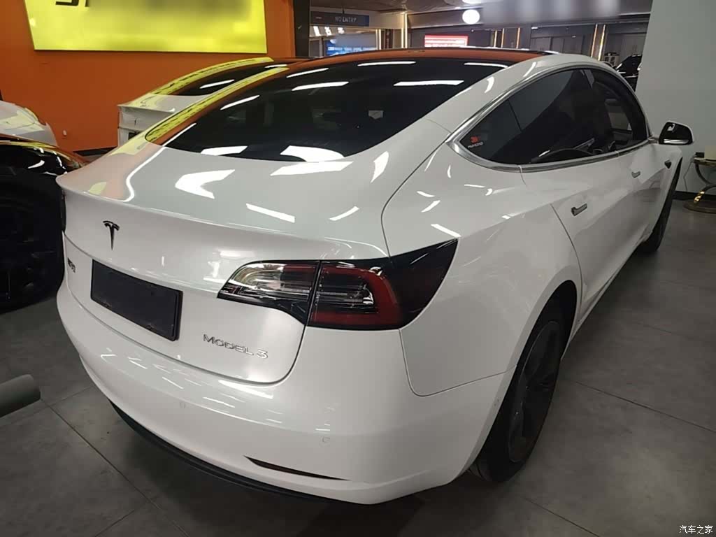 Tesla Model 3, 2020 7