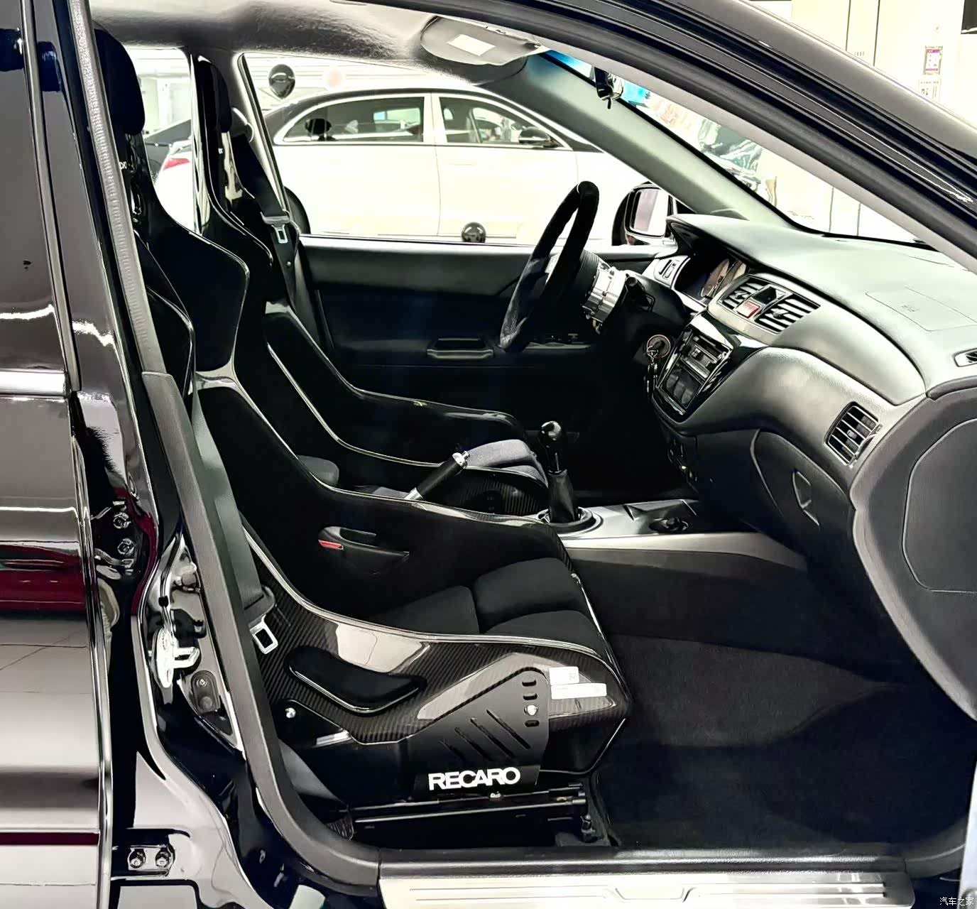 Mitsubishi LANCER, 2006 7