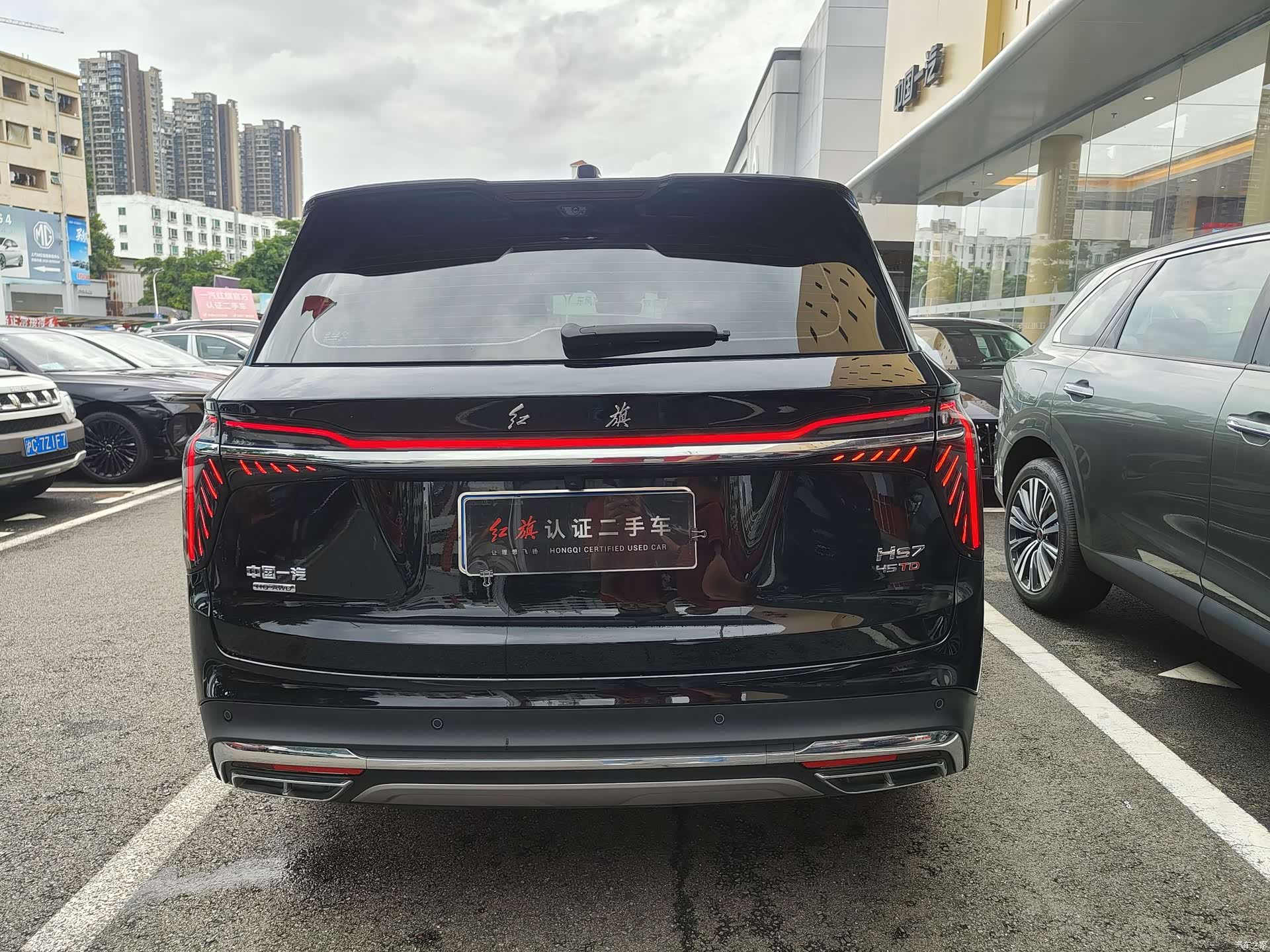 Hongqi HS7, 2025 7