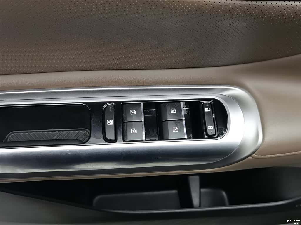 Trumpchi E8, 2024 9