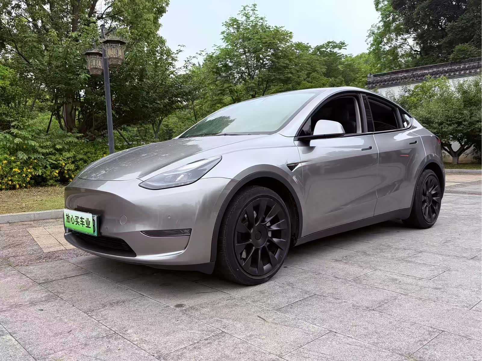 Tesla Model Y, 2021 1