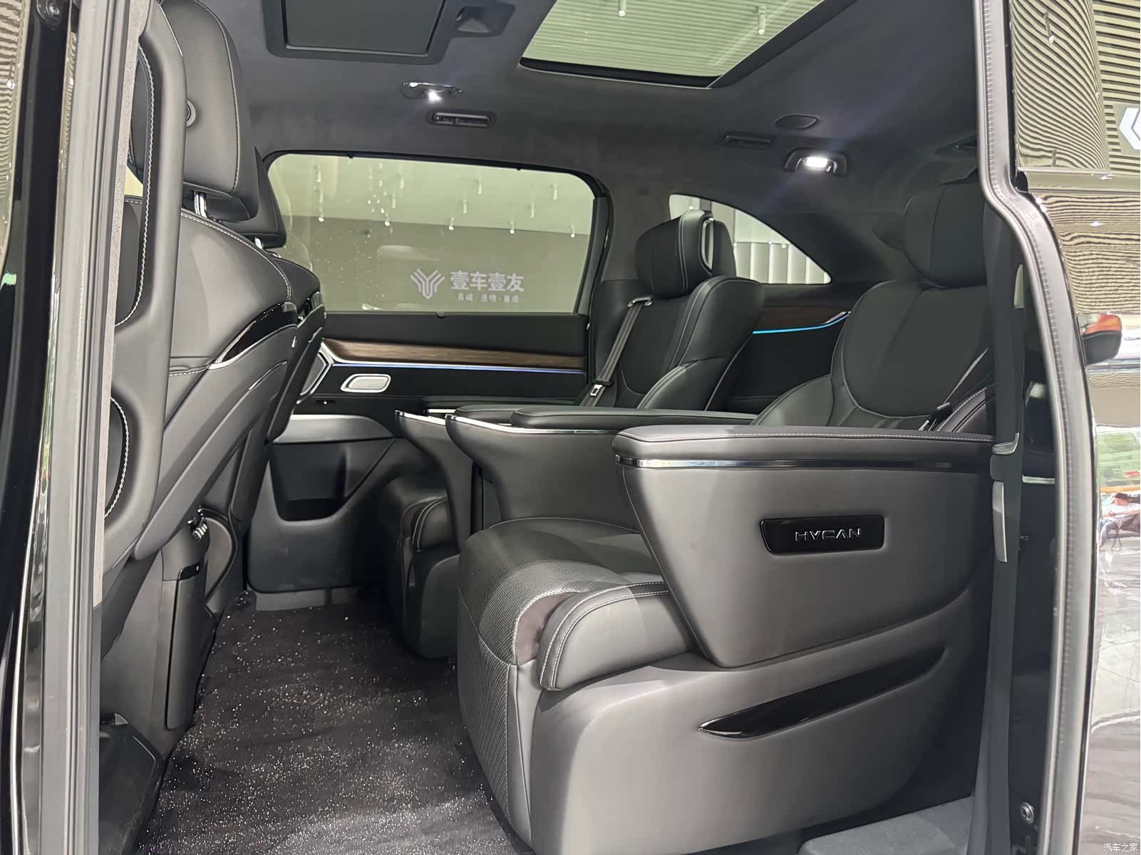 Hycan V09, 2025 все фото