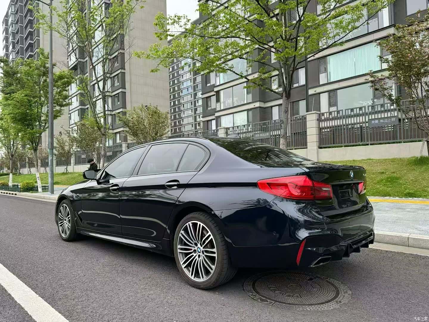 BMW 5 Series, 2018 9