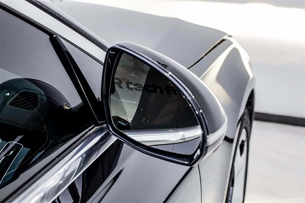 Maybach S-Class, 2022 25