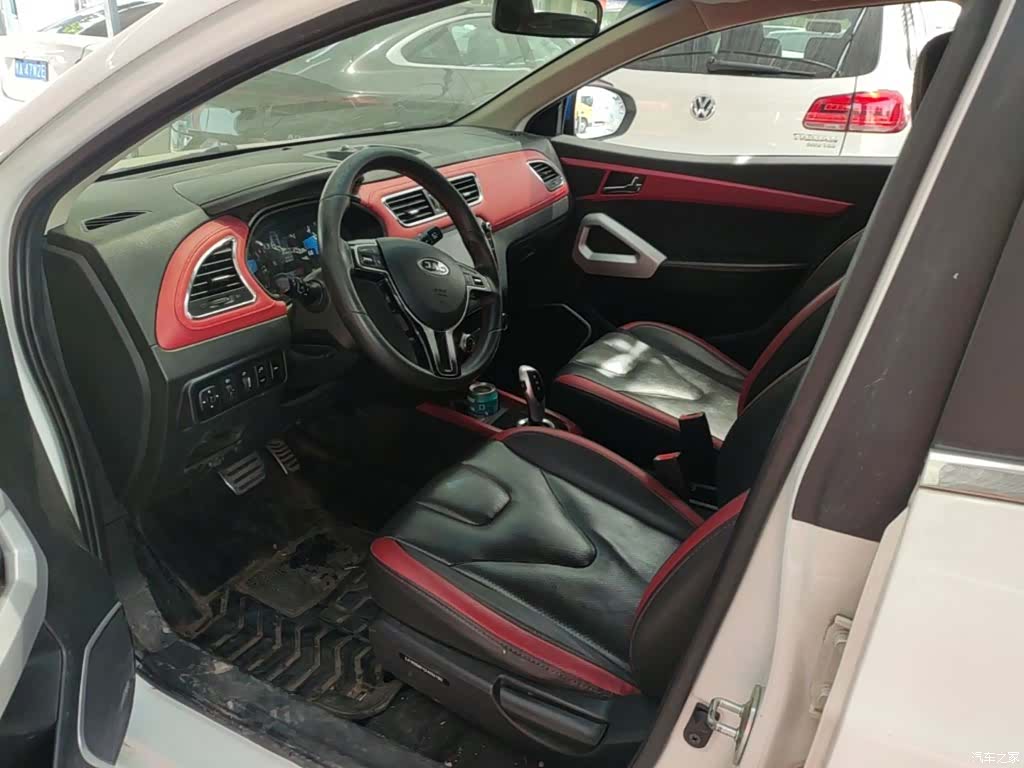 JAC iEV7S, 2018 11