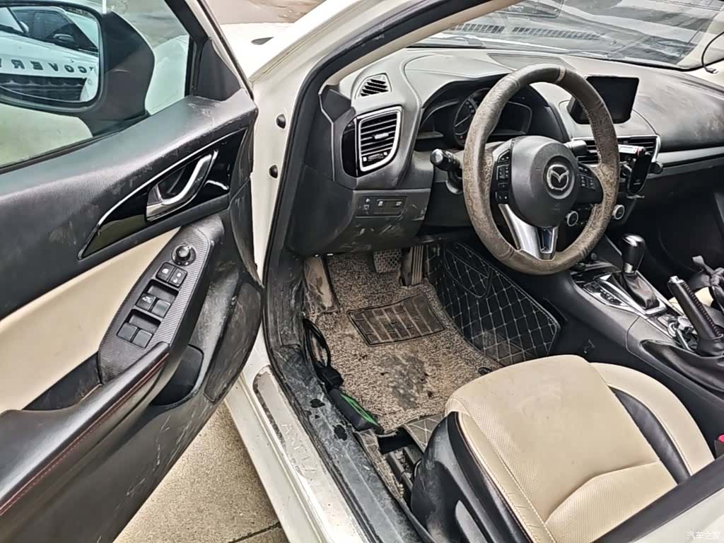 Mazda Mazda3, 2014 16