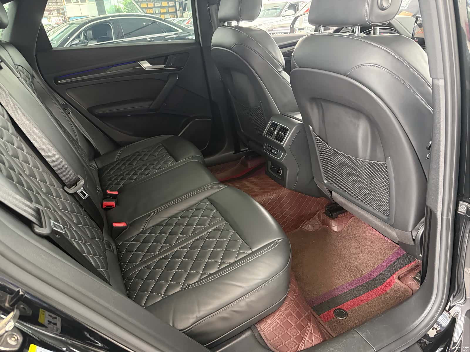Audi Q5L, 2022 13