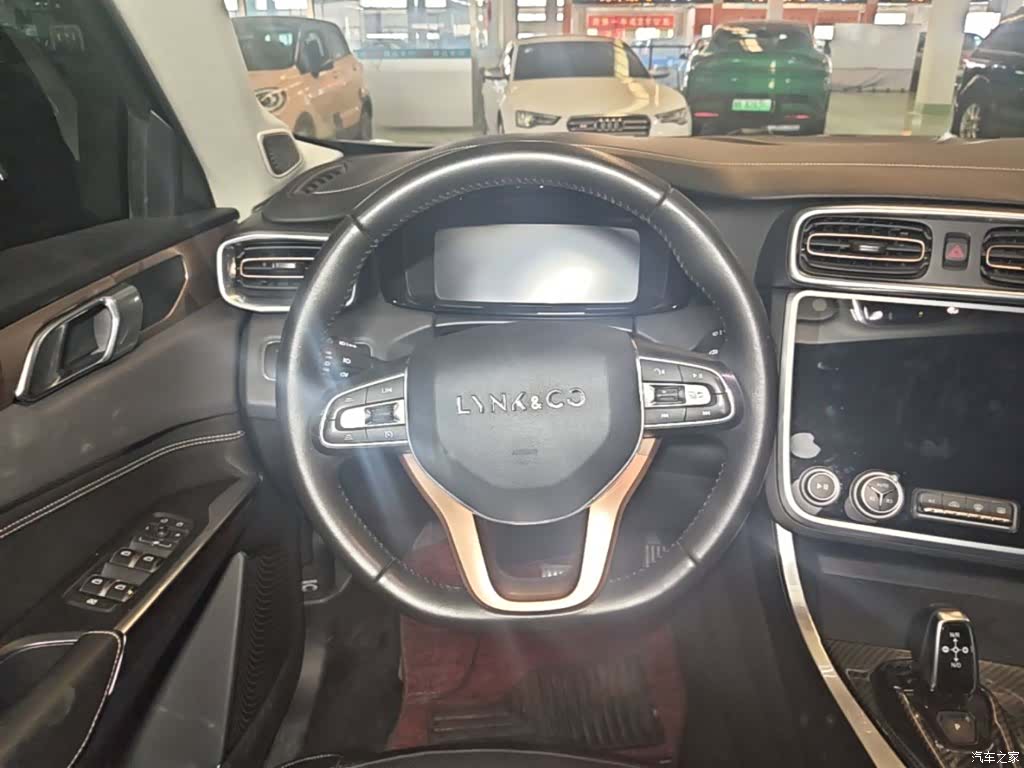 Lynk & Co 01, 2018 11