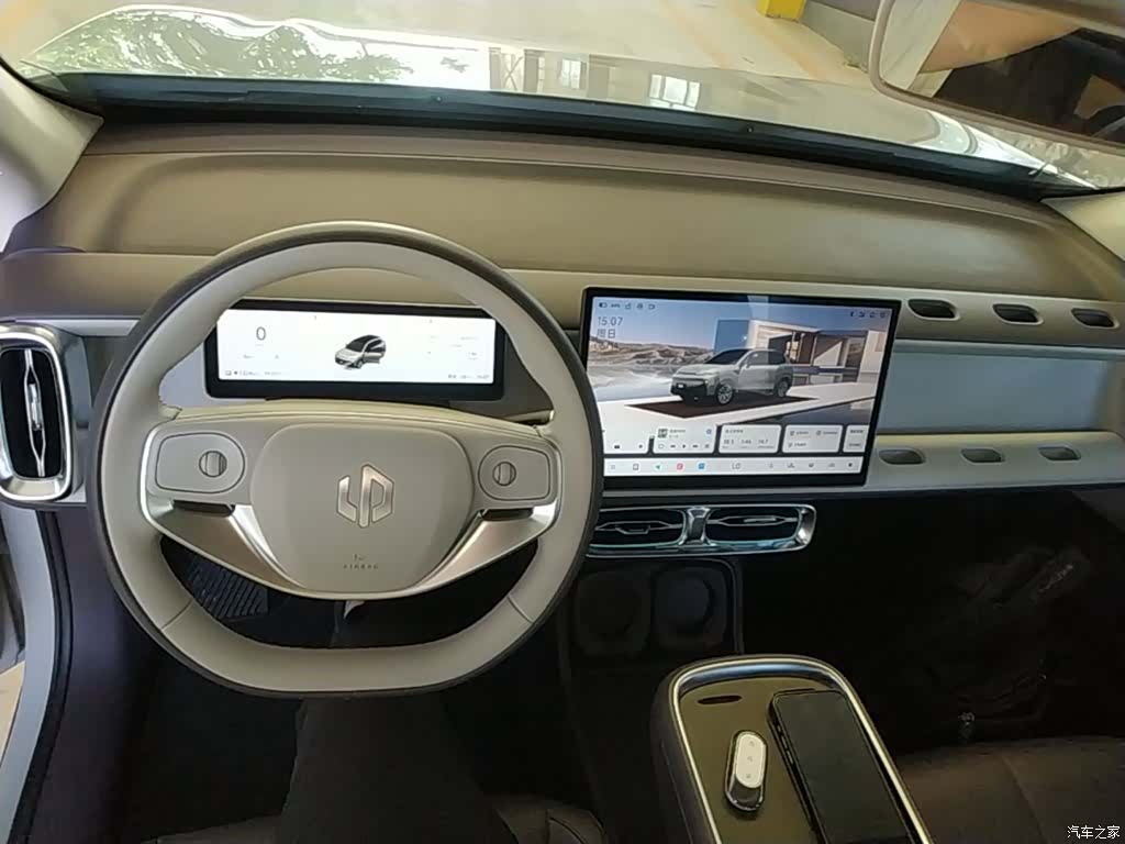 Leapmotor B10, 2025 10