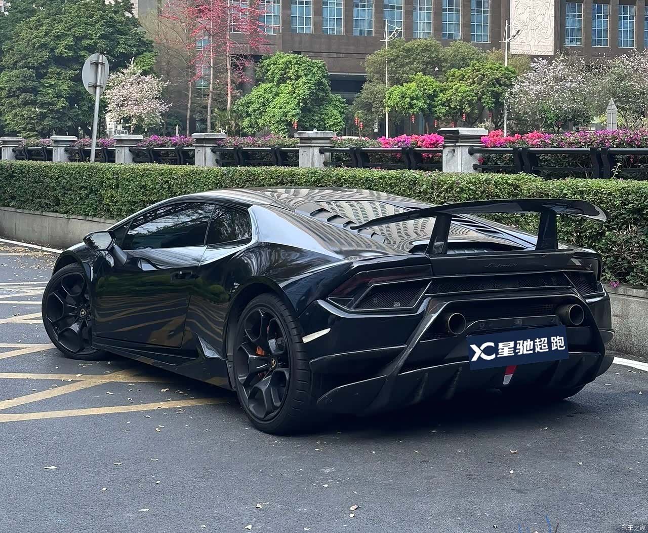 Lamborghini Huracán, 2015 3