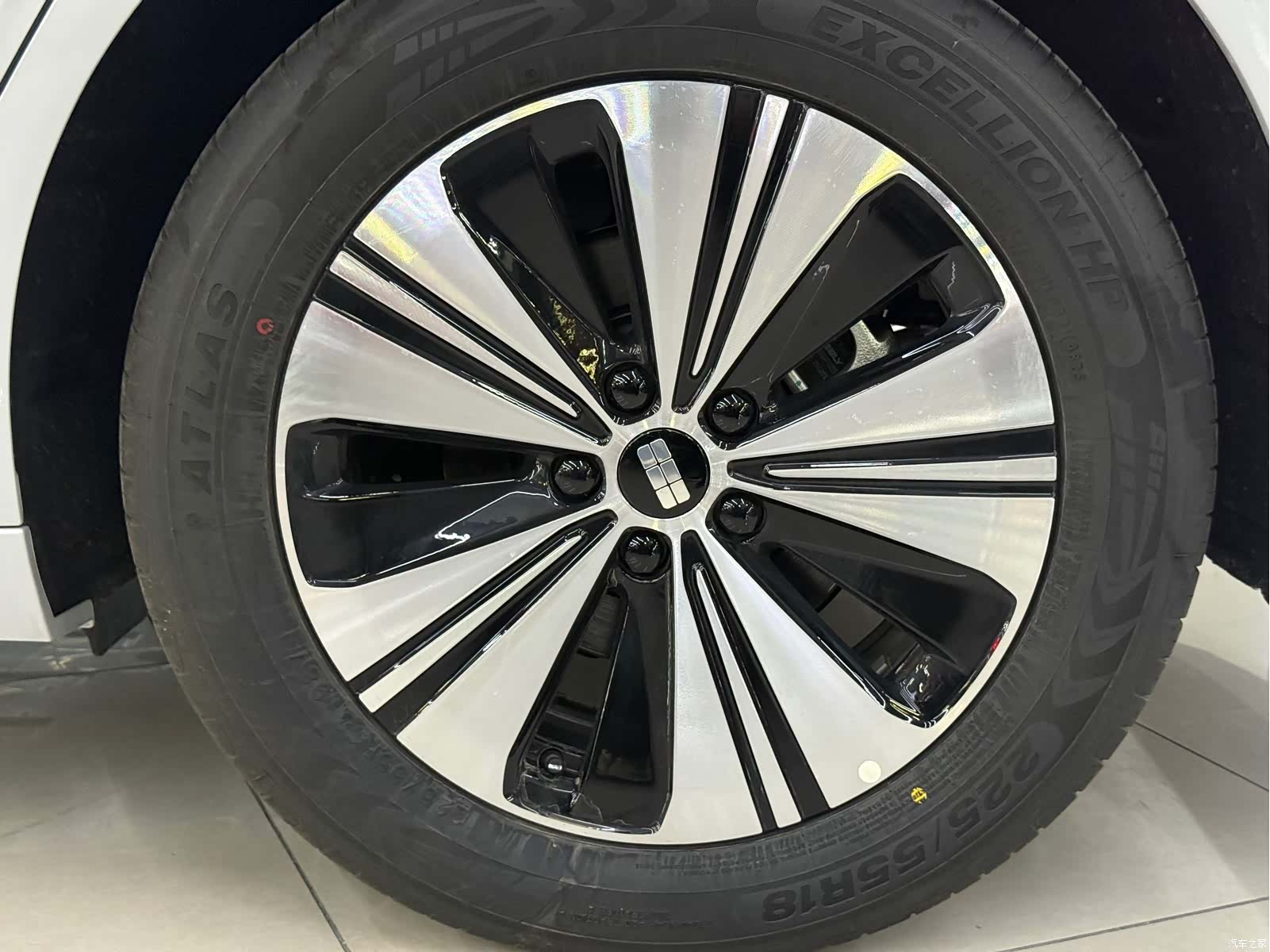 Geely A7, 2026 20