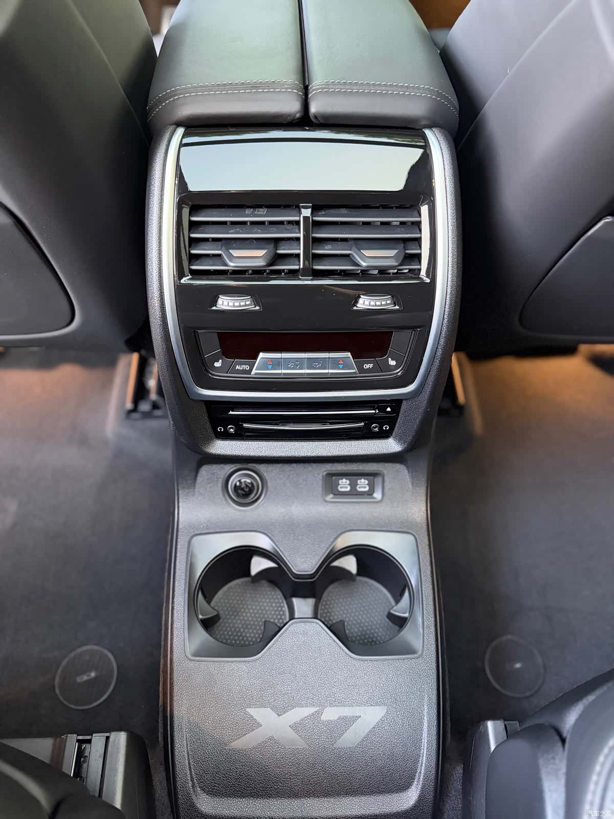 BMW X7, 2023 20