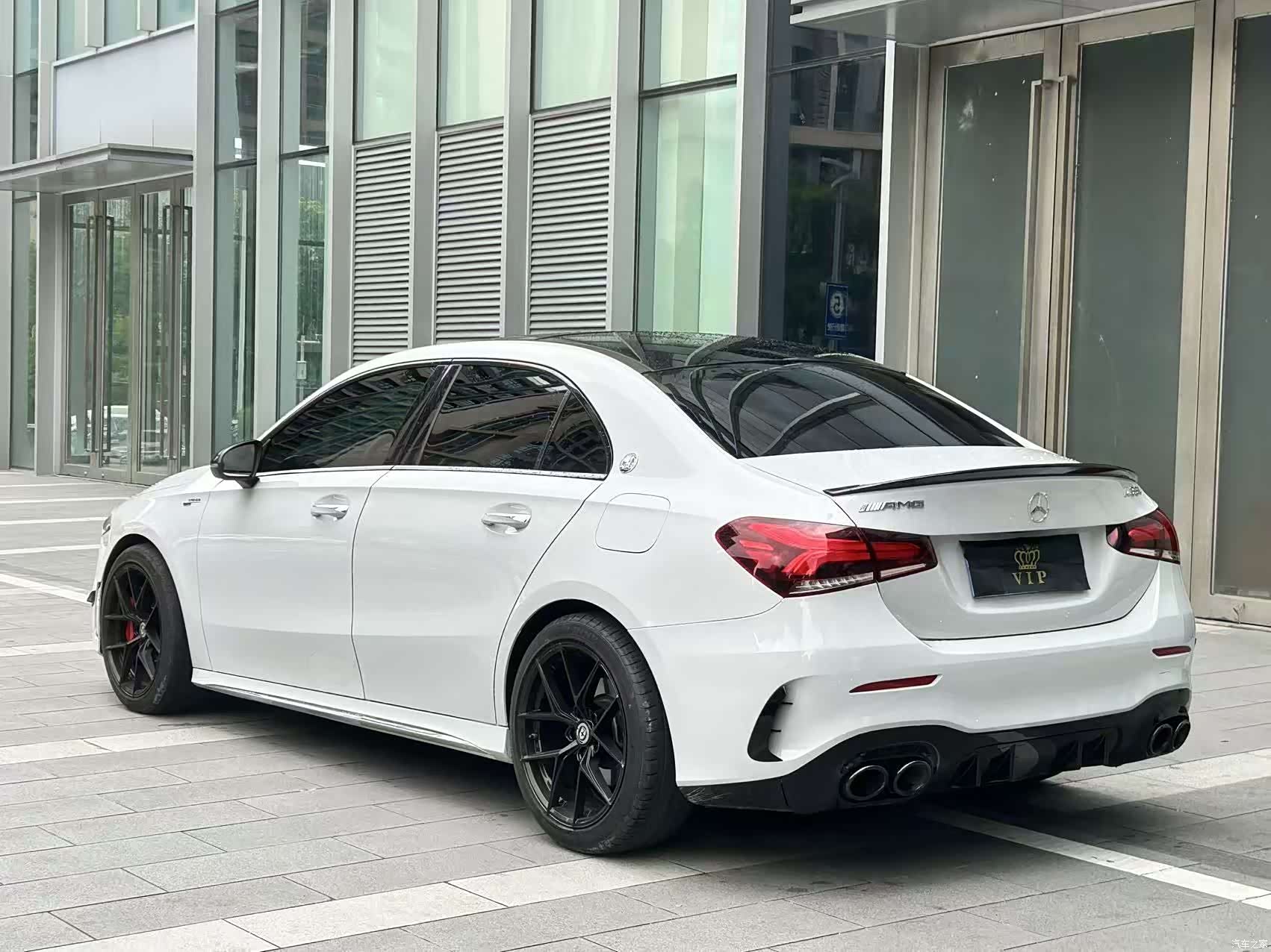 Mercedes-Benz A-Class, 2019 4