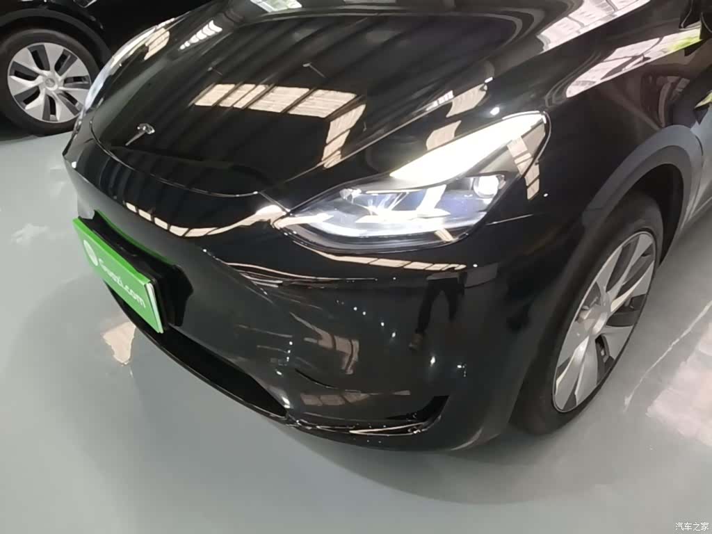 Tesla Model Y, 2023 24