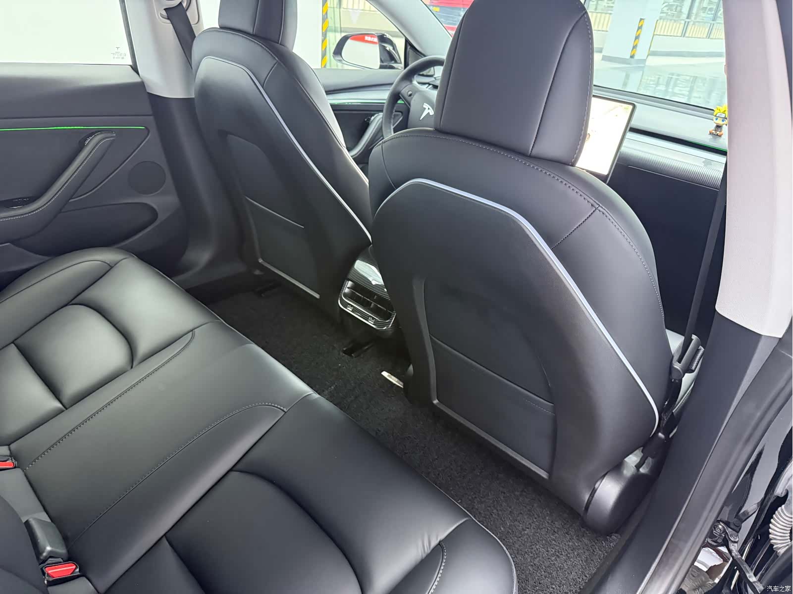 Tesla Model 3, 2022 10