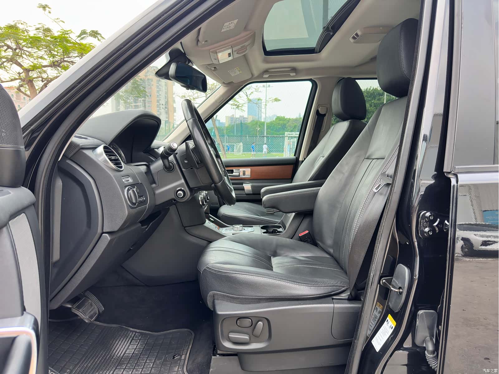 Land Rover Discovery, 2015 8