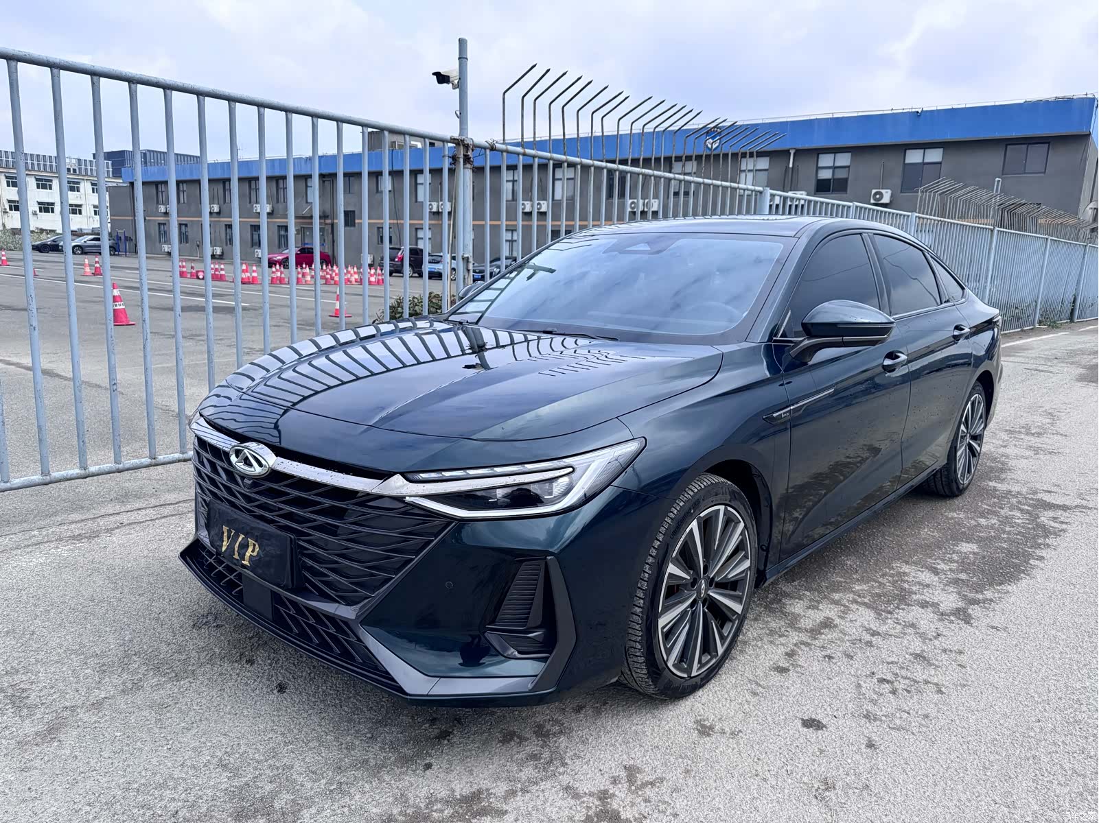 Chery Arrizo 8