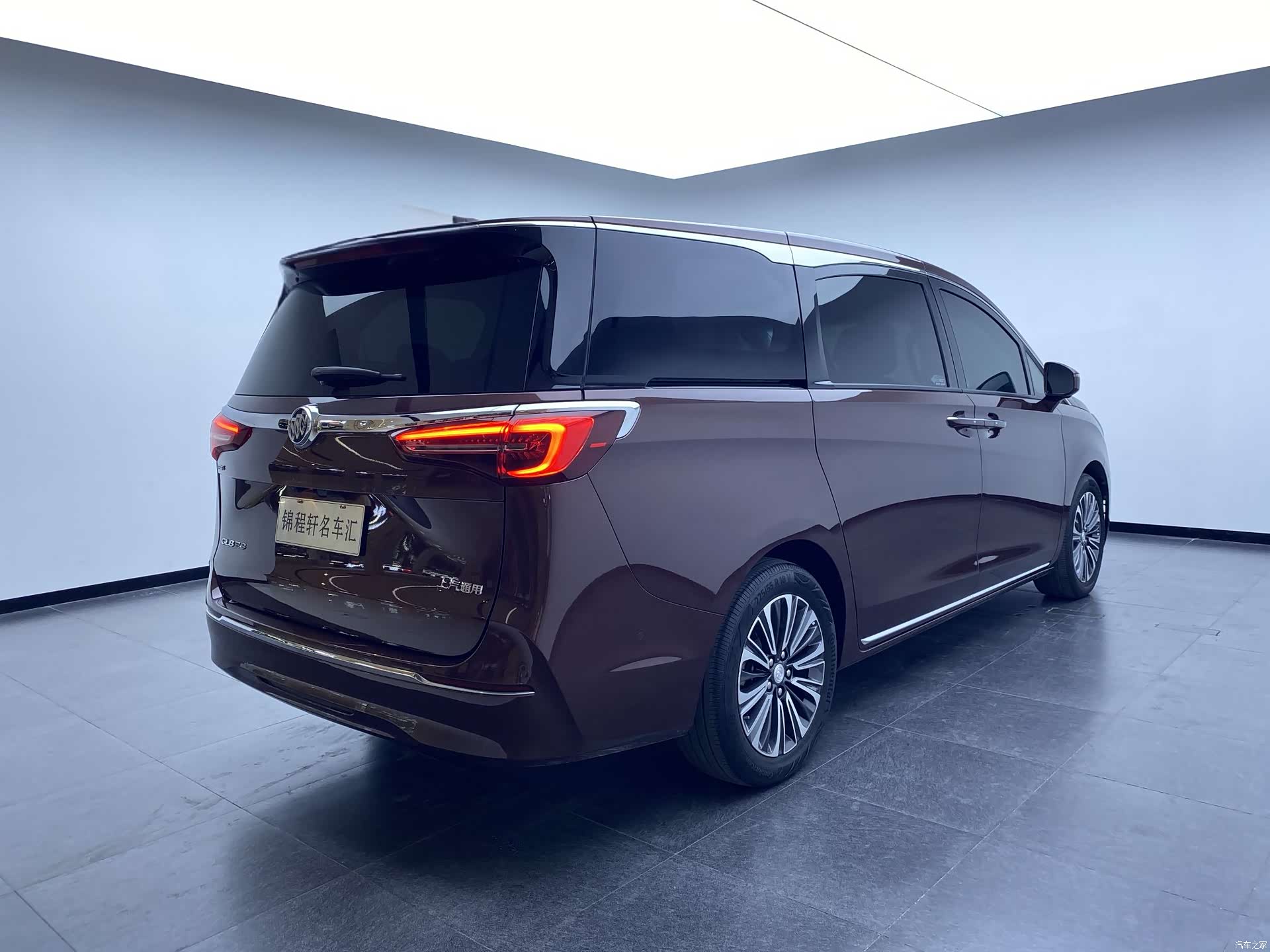 Buick GL8, 2022 6