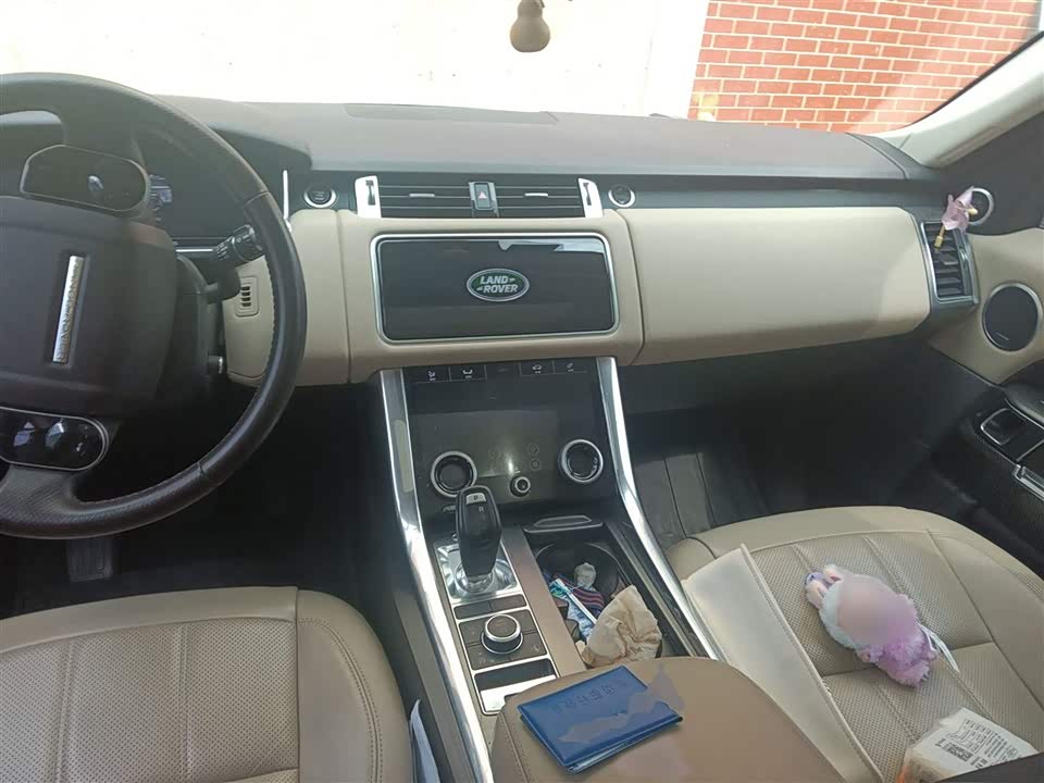 Land Rover Range Rover Sport Land Rover Range Rover Sport