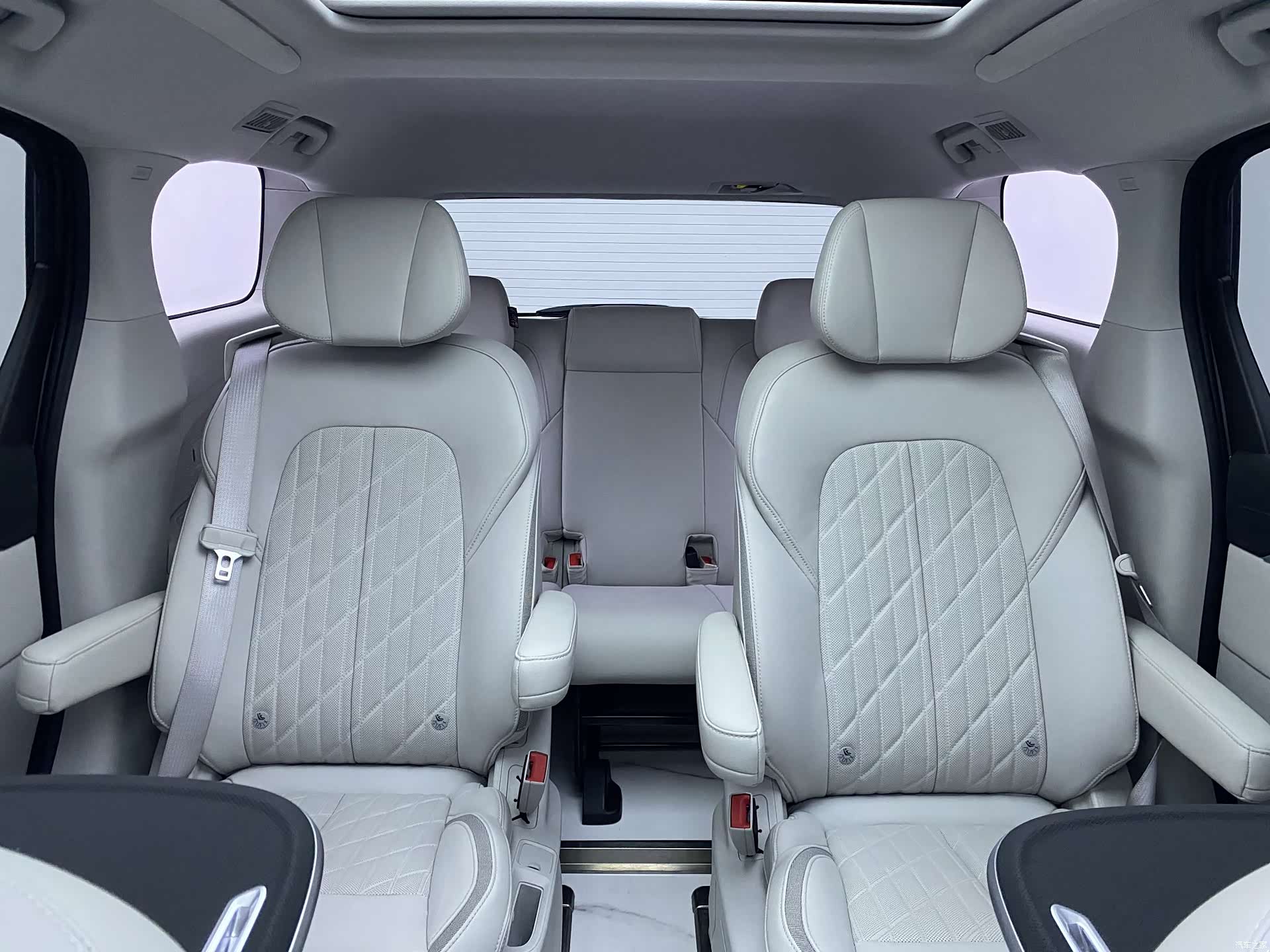 Buick GL8, 2022 16