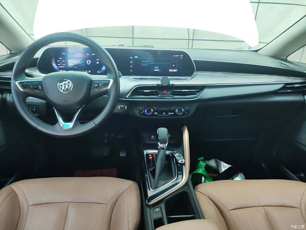 Buick GL6, 2022 10