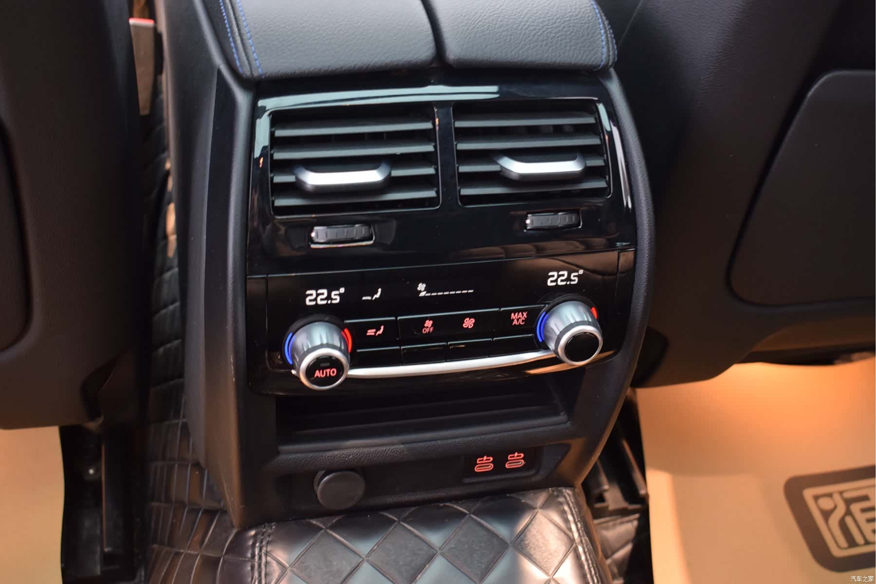 BMW 6 Series GT, 2023 9