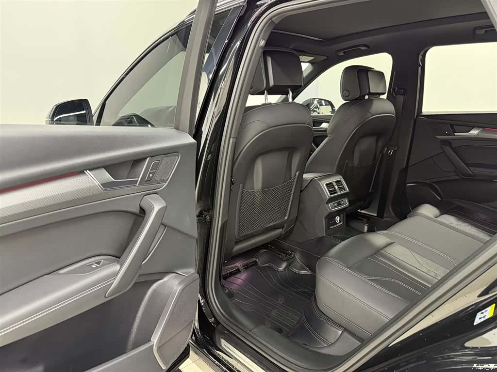 Audi Q5L, 2023 12