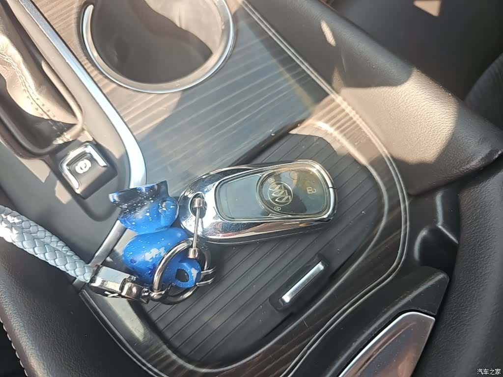 Buick Envision Plus, 2019 9