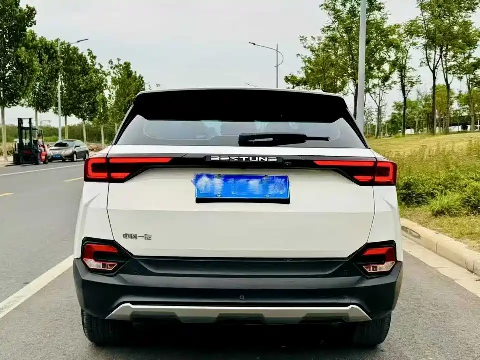 Besturn T77