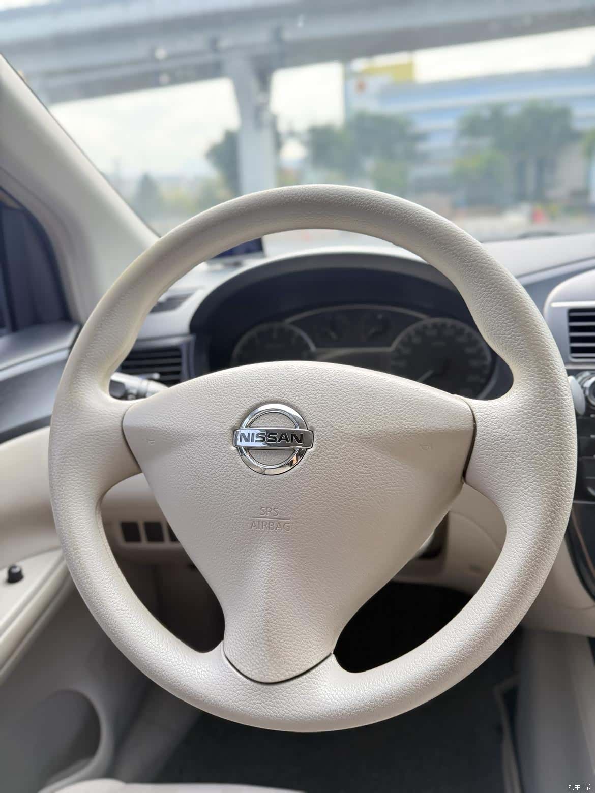 Nissan Tiida, 2012 16