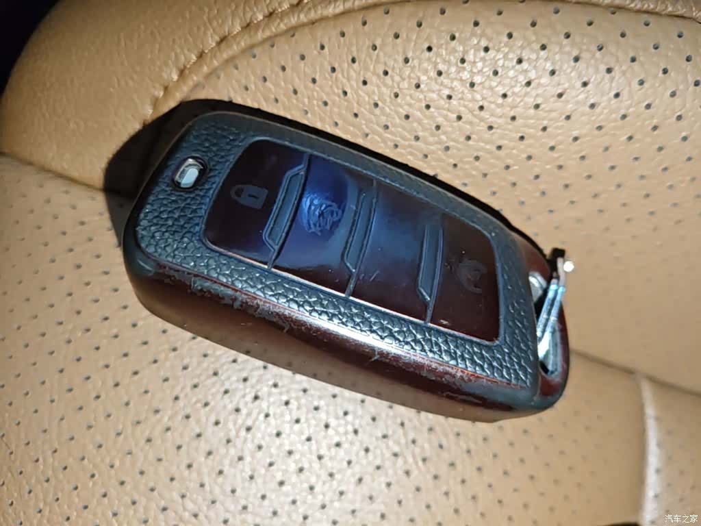 Changan CS95, 2017 9