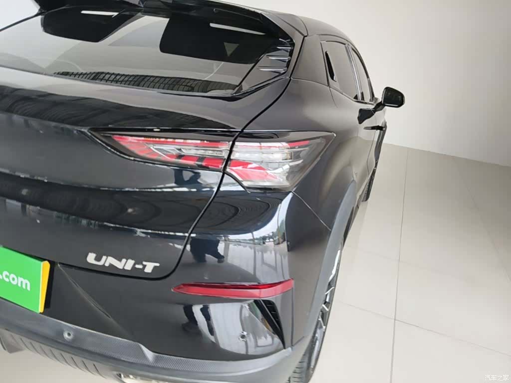 Changan UNI-T, 2022 8