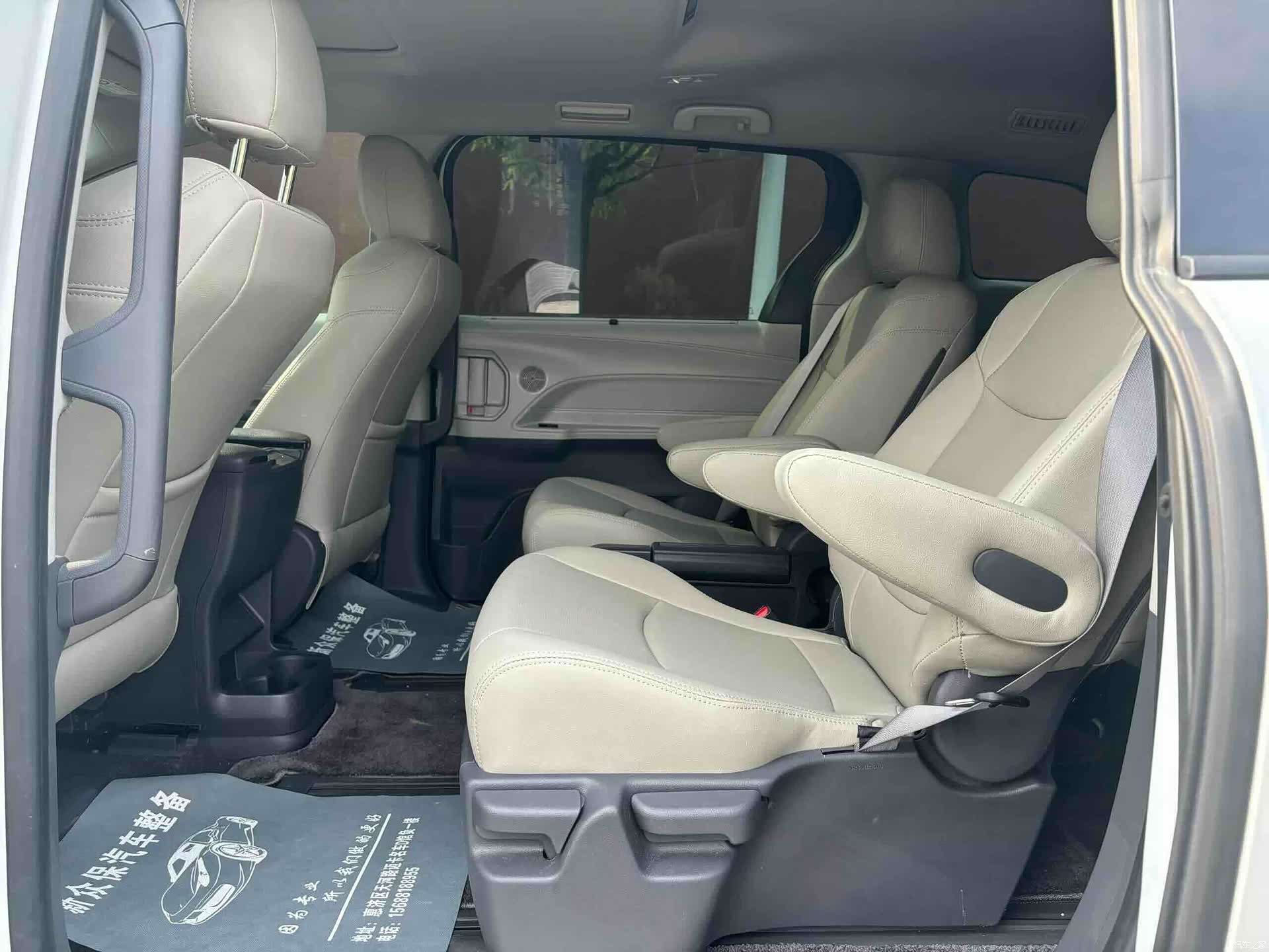 Toyota Sienna, 2024 все фото