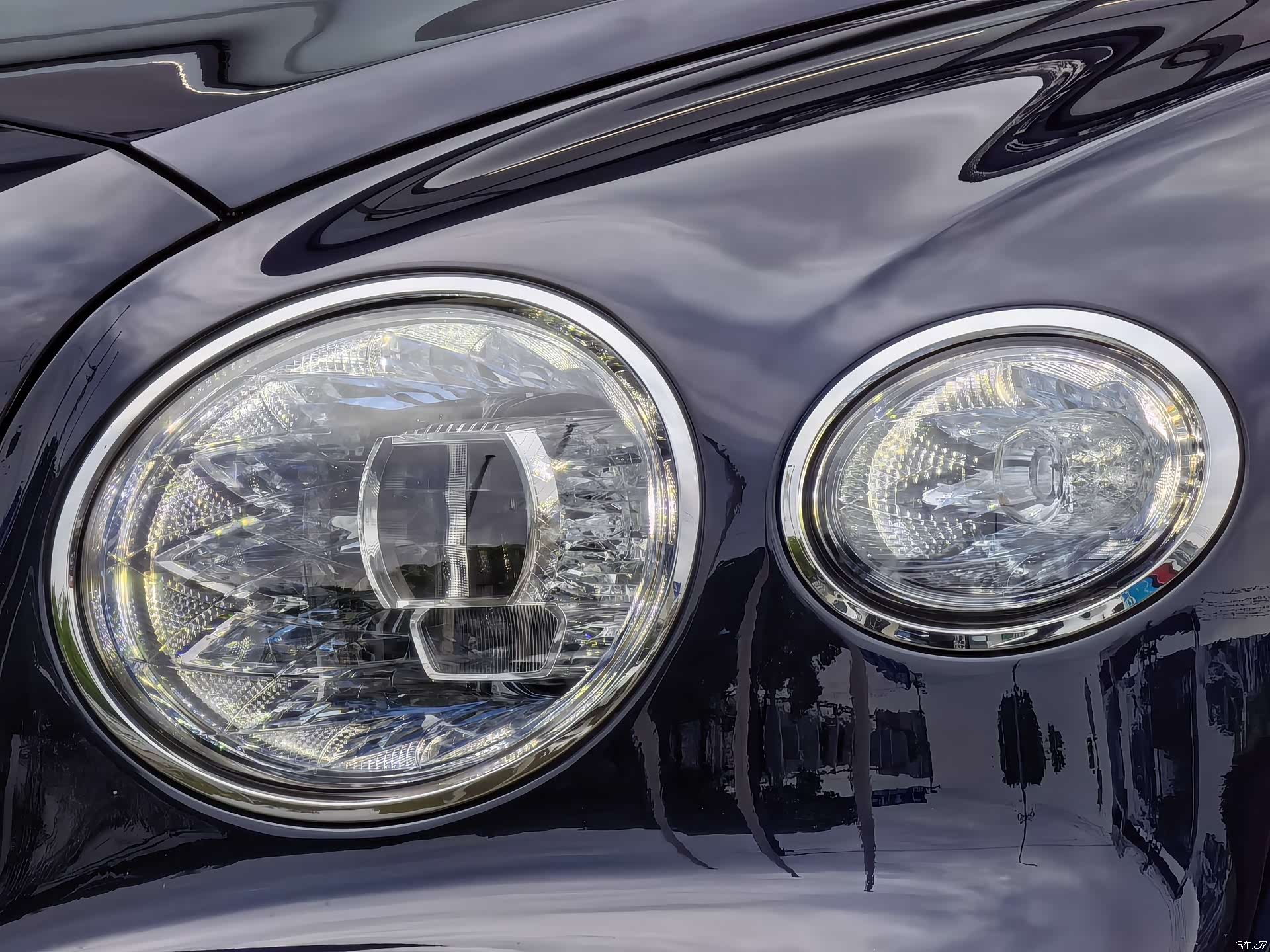 Bentley Flying Spur, 2022 8
