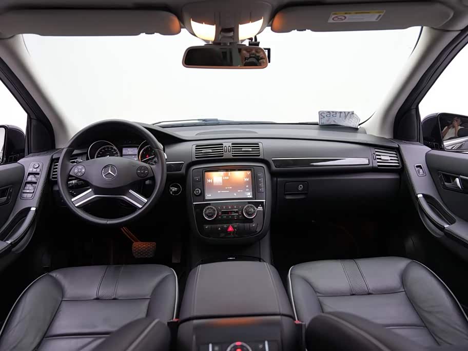 Mercedes-Benz R-class