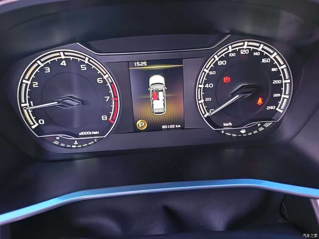 Geely Coolray, 2021 12