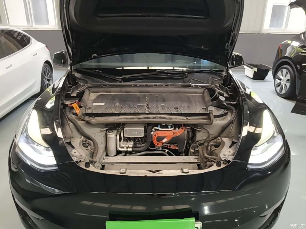 Tesla Model Y, 2021 20